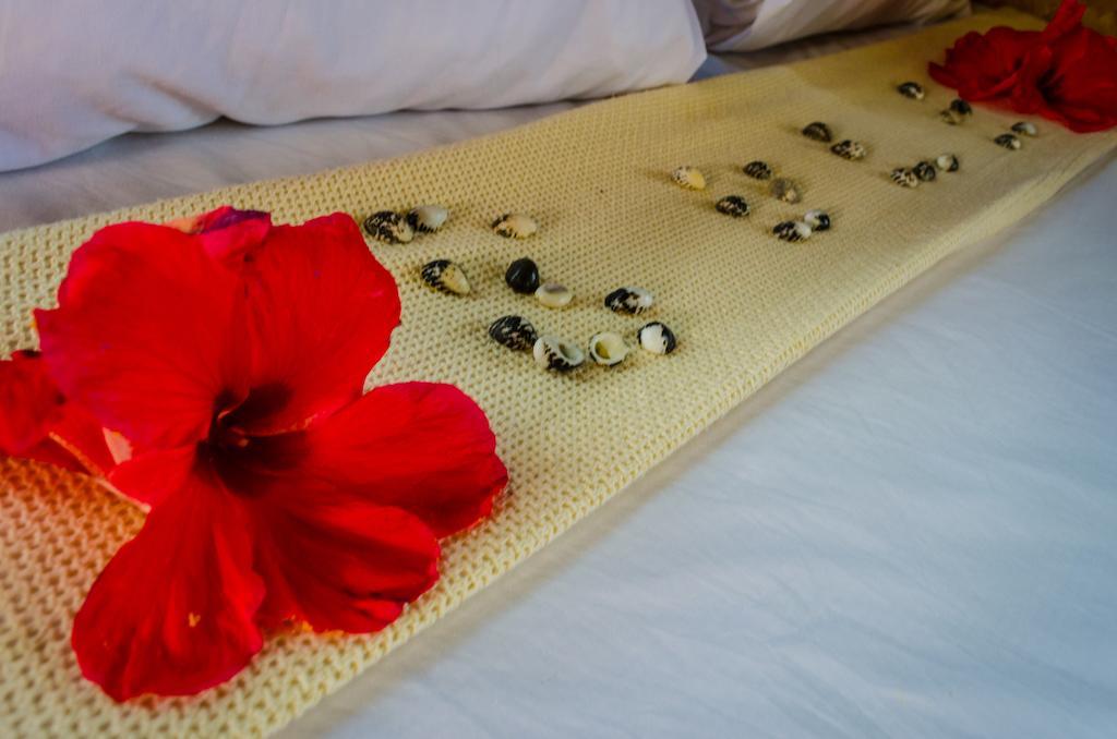 โครอลวิวไอส์แลนด์รีสอร์ท Hotel Tavewa Island ภายนอก รูปภาพ